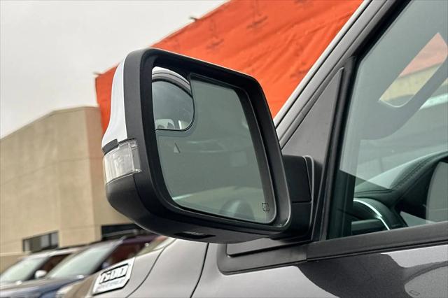 2024 Ram 1500 Laramie Crew Cab 4x4 57 Box