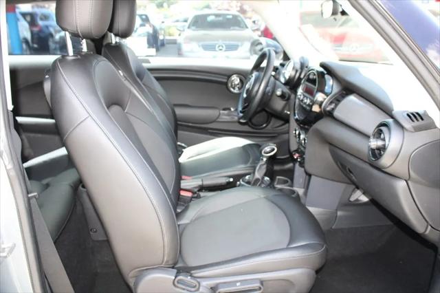 2015 MINI Hardtop Cooper
