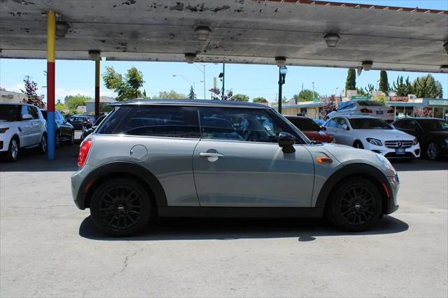 2015 MINI Hardtop Cooper