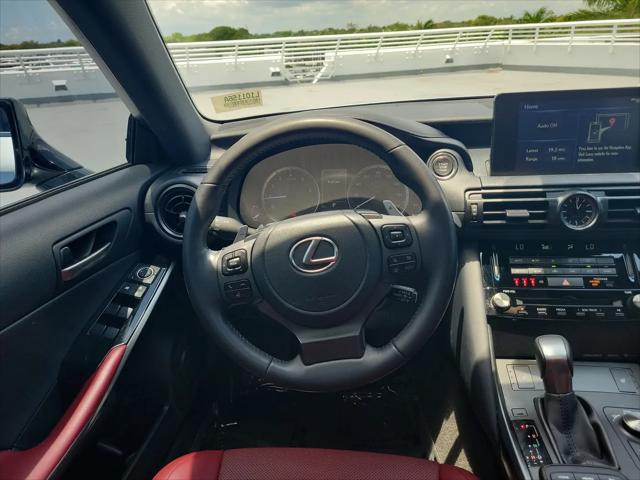 2024 Lexus IS 300 F SPORT Design
