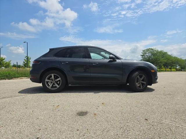 2020 Porsche Macan Macan