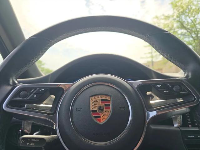 2020 Porsche Macan Macan