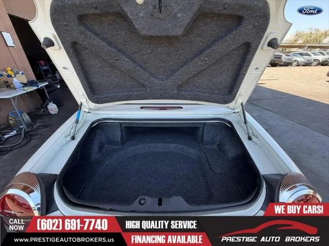 2002 Ford Thunderbird Deluxe