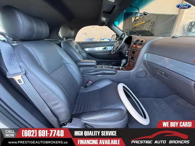 2002 Ford Thunderbird Deluxe