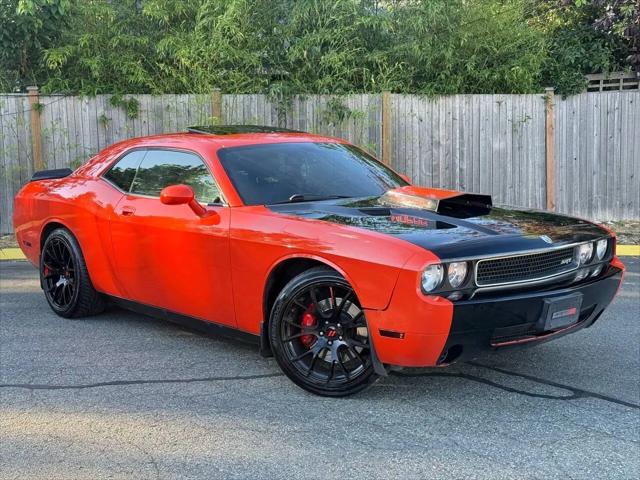 2010 Dodge Challenger SRT8