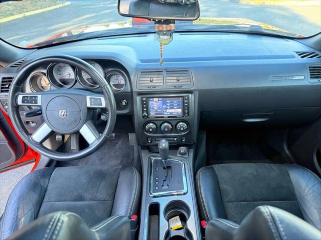 2010 Dodge Challenger SRT8