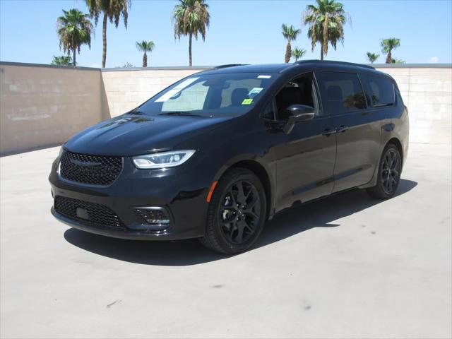 2025 Chrysler Pacifica Limited for sale in Mesa, AZ