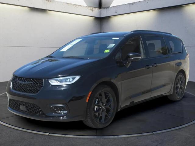 2025 Chrysler Pacifica Limited for sale in Mesa, AZ