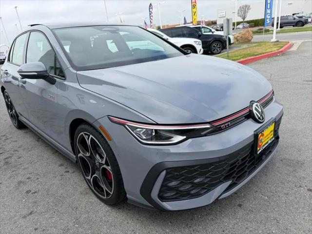 2026 Volkswagen Golf GTI Autobahn
