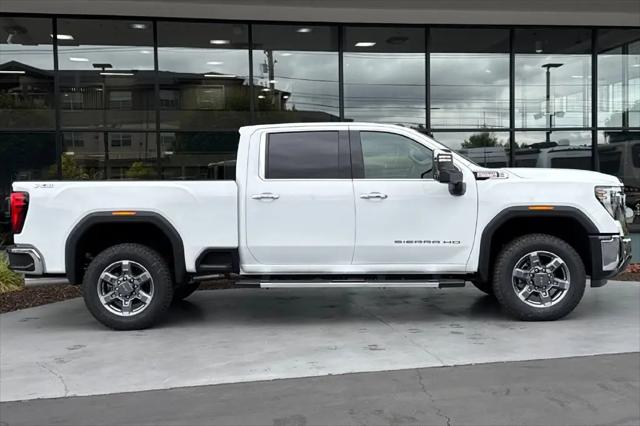 2026 GMC Sierra 2500HD Crew Cab, Standard Bed, SLT, 4WD