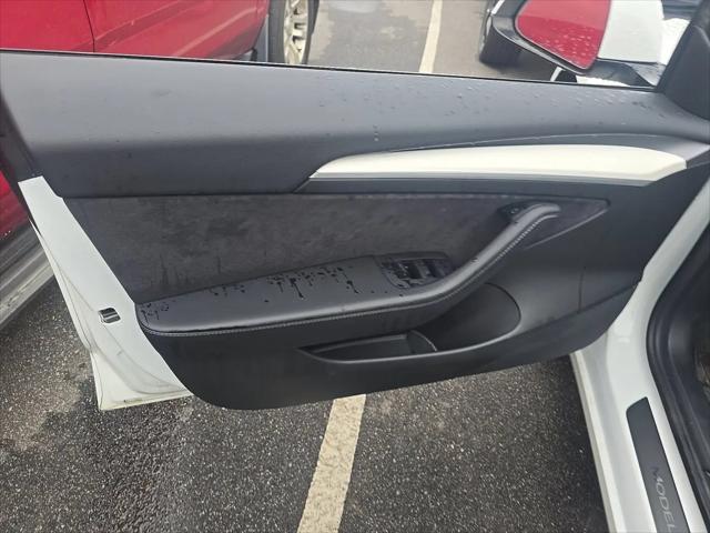 2021 Tesla Model 3 Standard Range Plus Rear-Wheel Drive