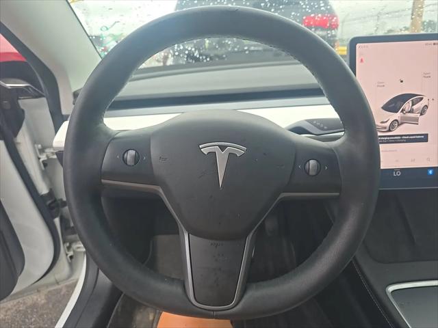 2021 Tesla Model 3 Standard Range Plus Rear-Wheel Drive