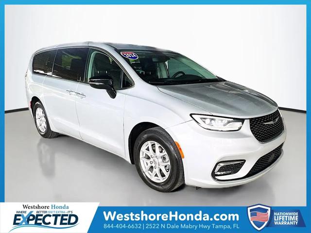 2024 Chrysler Pacifica Touring L for sale in Tampa, FL
