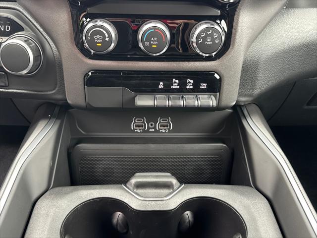 2026 Ram 1500 Express Quad Cab 4x4 64 Box