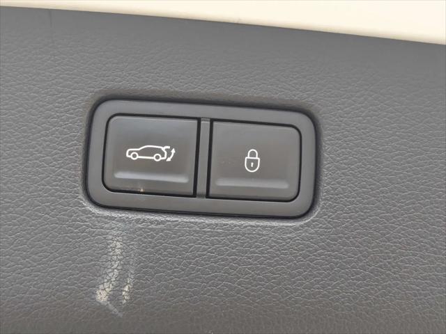 2025 Genesis GV80 2.5T Standard AWD