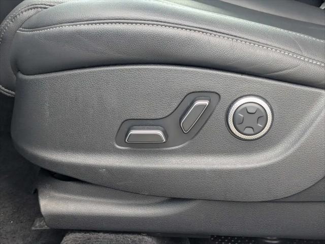 2025 Genesis GV80 2.5T Standard AWD