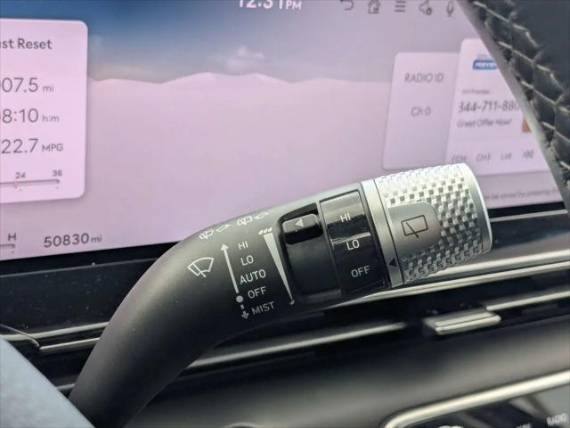 2025 Genesis GV80 2.5T Standard AWD