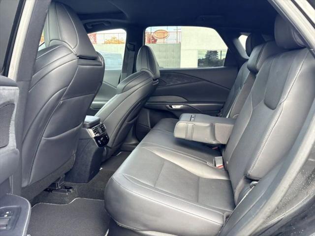 2023 Lexus RX 350 F SPORT Handling
