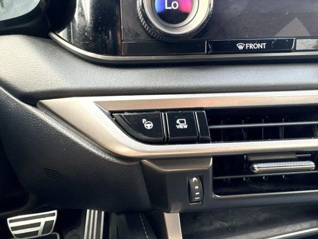 2023 Lexus RX 350 F SPORT Handling