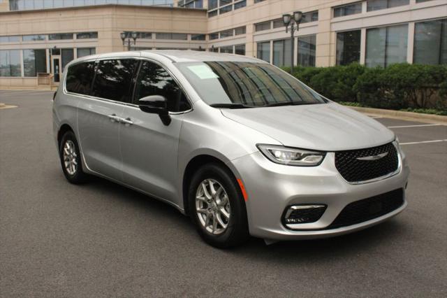 2026 Chrysler Pacifica Select for sale in Arlington, VA