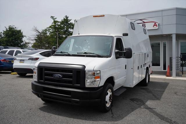 2018 Ford E-450 Cutaway Base for sale in Langhorne, PA