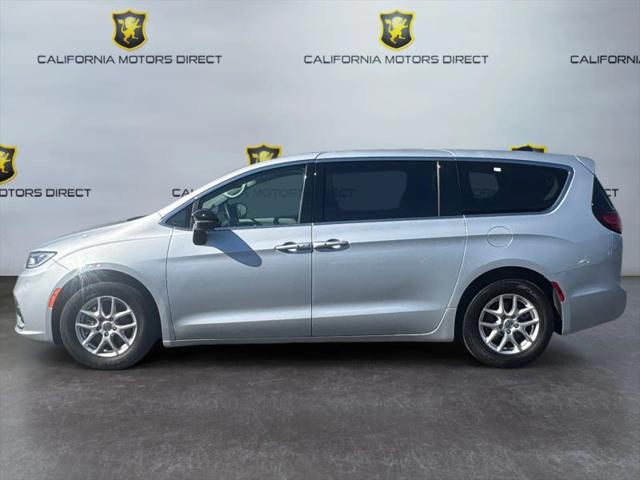 2024 Chrysler Pacifica Touring L
