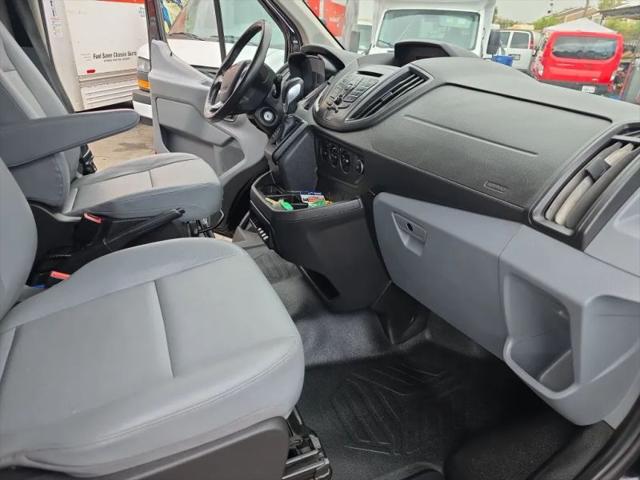 2018 Ford Transit w/Sliding Side Door w/RWB