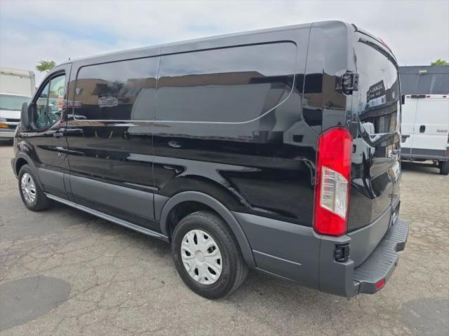 2018 Ford Transit w/Sliding Side Door w/RWB