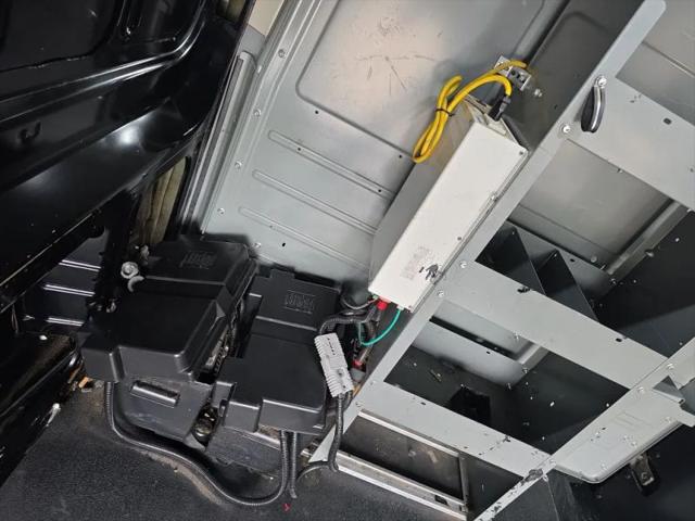 2018 Ford Transit w/Sliding Side Door w/RWB