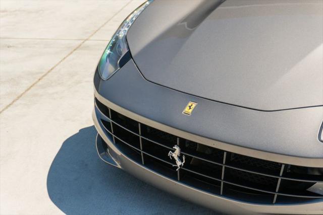 2012 Ferrari FF Base