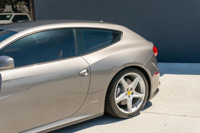 2012 Ferrari FF Base
