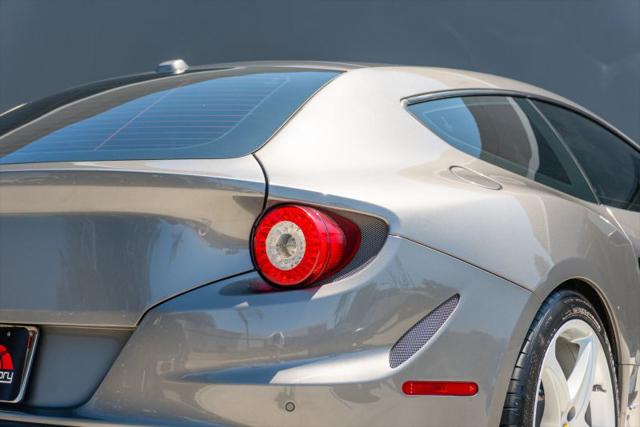 2012 Ferrari FF Base