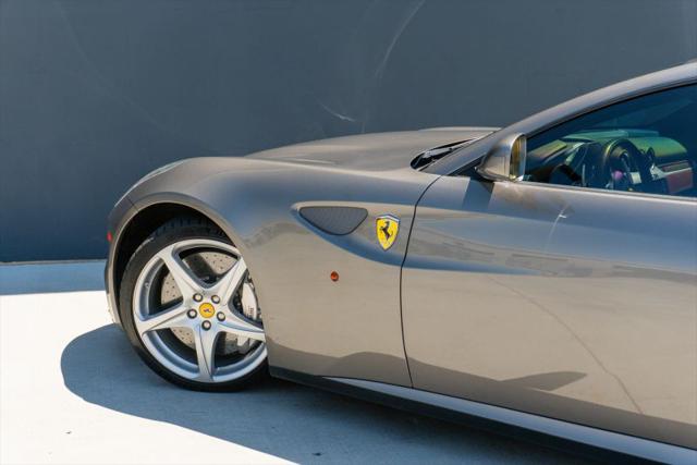 2012 Ferrari FF Base