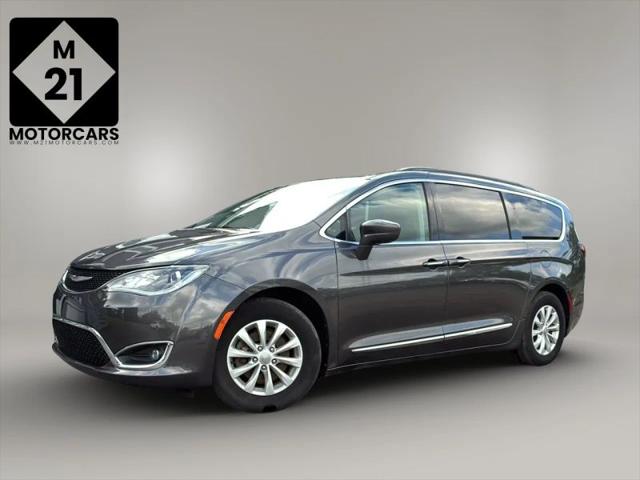 2017 Chrysler Pacifica Touring-L for sale in Flint, MI