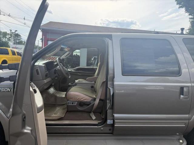 2004 Ford Excursion Eddie Bauer