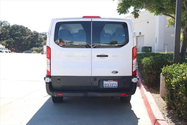2017 Ford Transit XLT