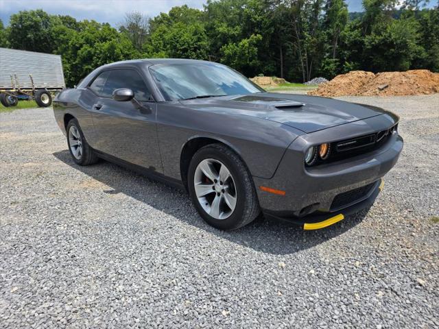2016 Dodge Challenger SXT