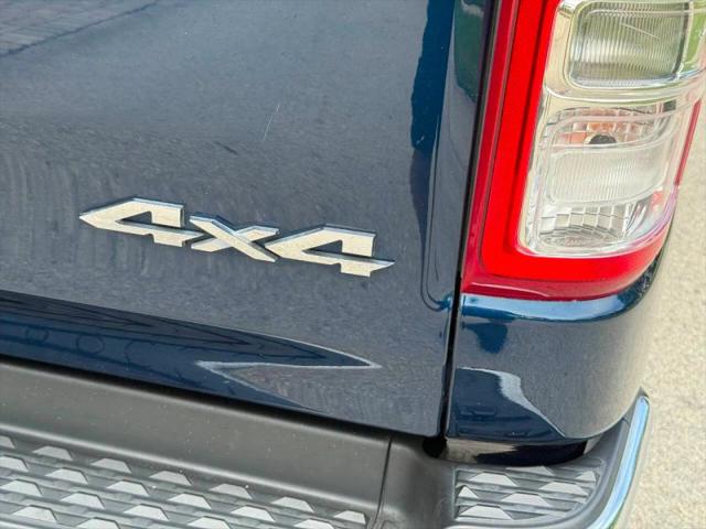 2019 Ram 1500 Big Horn/Lone Star Quad Cab 4x4 64 Box