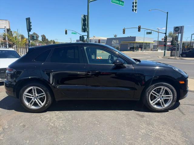 2019 Porsche Macan Base