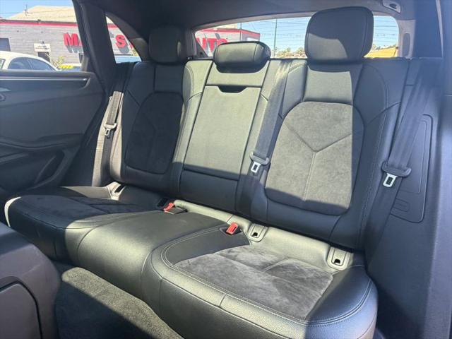 2019 Porsche Macan Base