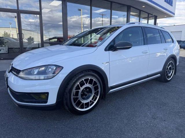 2019 Volkswagen Golf Alltrack TSI S for sale in Yakima, WA