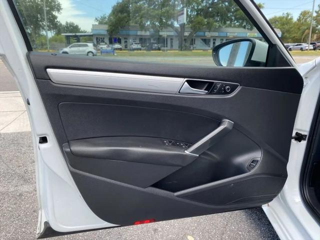 2017 Volkswagen Passat 1.8T S