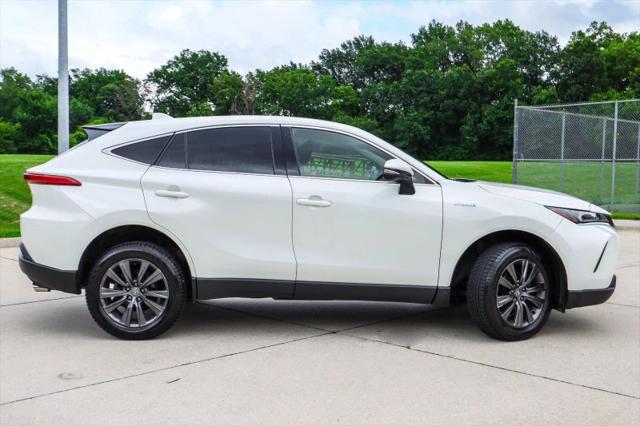 2021 Toyota Venza LE