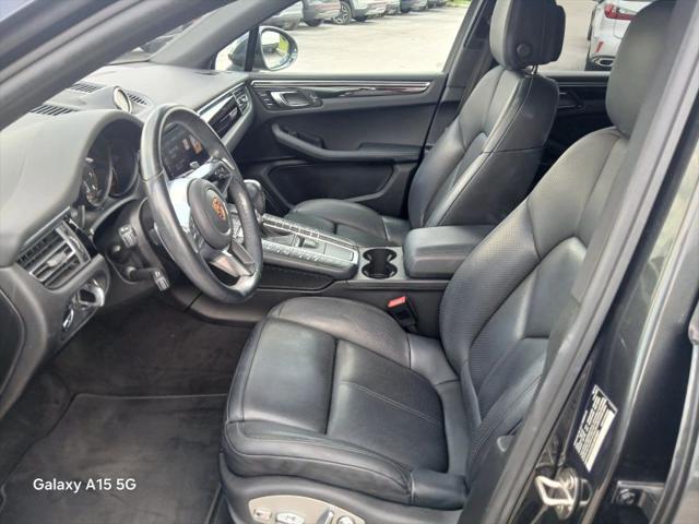 2021 Porsche Macan Base
