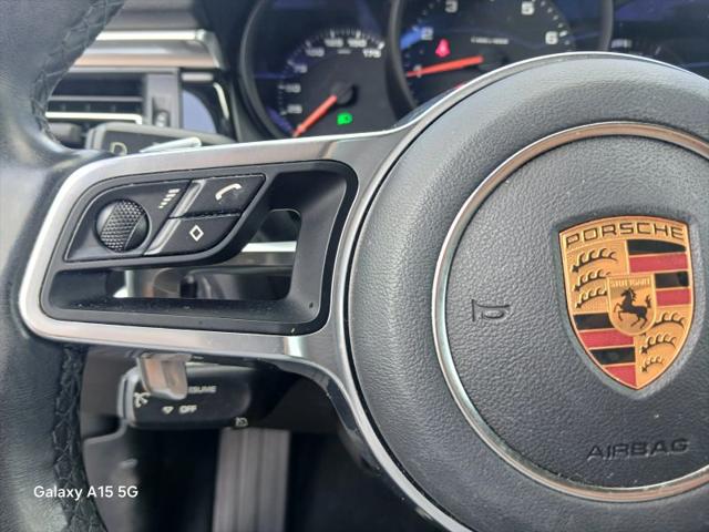 2021 Porsche Macan Base