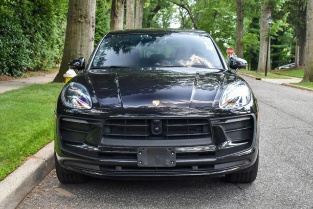 2023 Porsche Macan Base