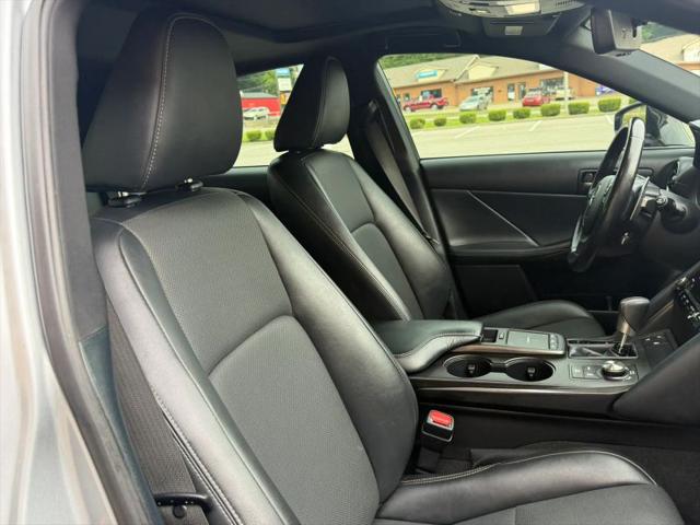2021 Lexus IS 300 300