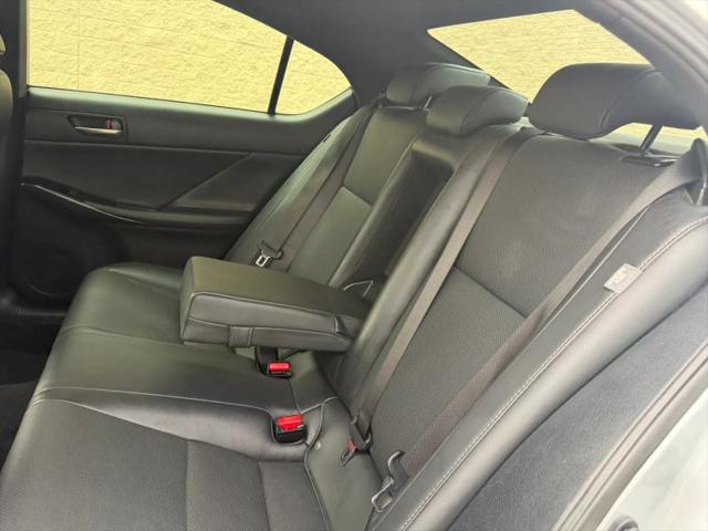 2021 Lexus IS 300 300