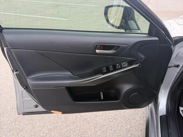 2021 Lexus IS 300 300