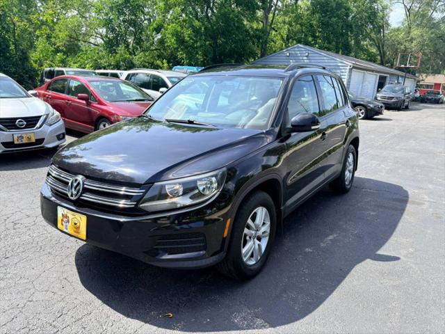 2016 Volkswagen Tiguan S for sale in Batavia, IL